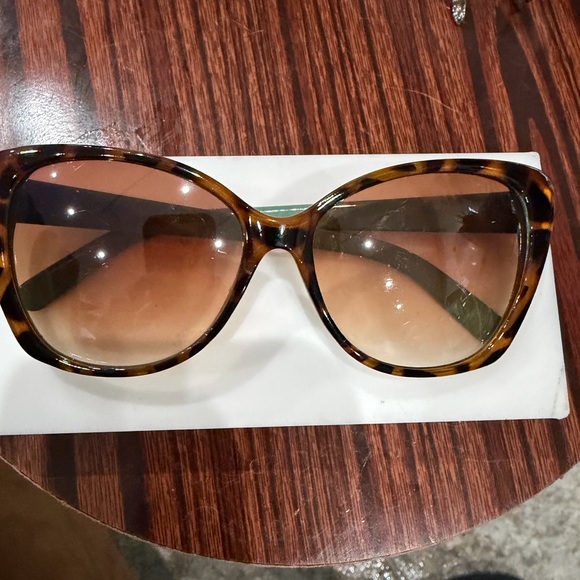 Unique Vintage Tortoise Shell Sunglasses‎ main image 7